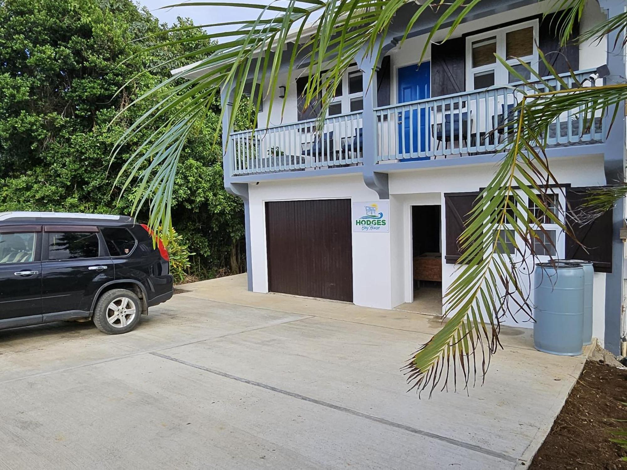 Апартаменты Hodges Bay House Калибишие Экстерьер фото